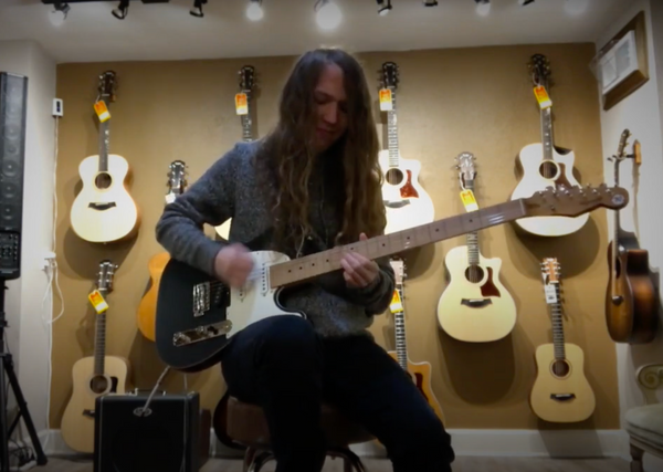 Reverend Guitars Quick Demo at Small Box Music