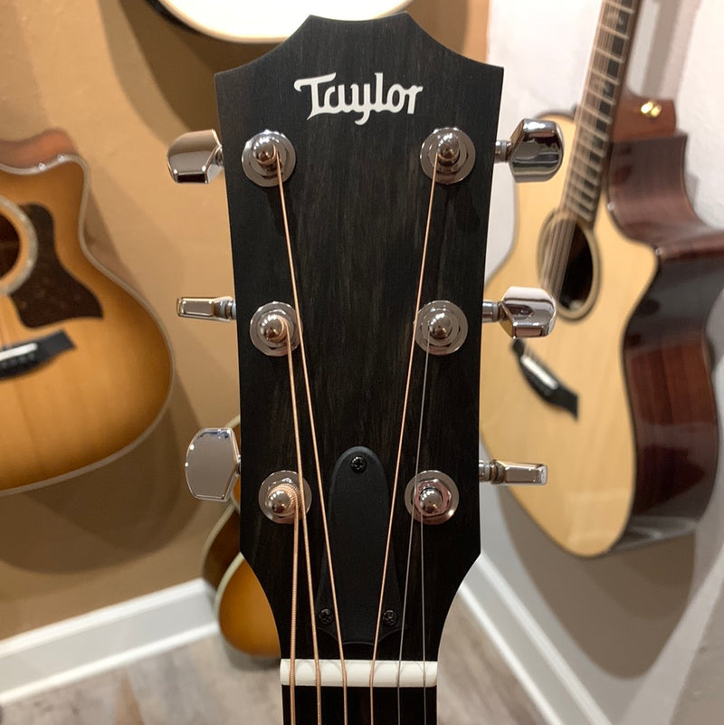 Taylor 210ce Acoustic Electric Guitar w/ Bag