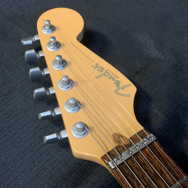 Used 1995 Fender American Strat Plus w/ Roland GK-2A & Case - Electric Blue 092523