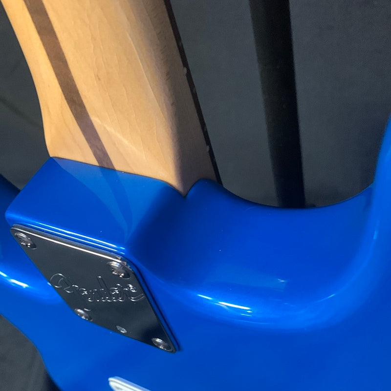 Used 1995 Fender American Strat Plus w/ Roland GK-2A & Case - Electric Blue 092523