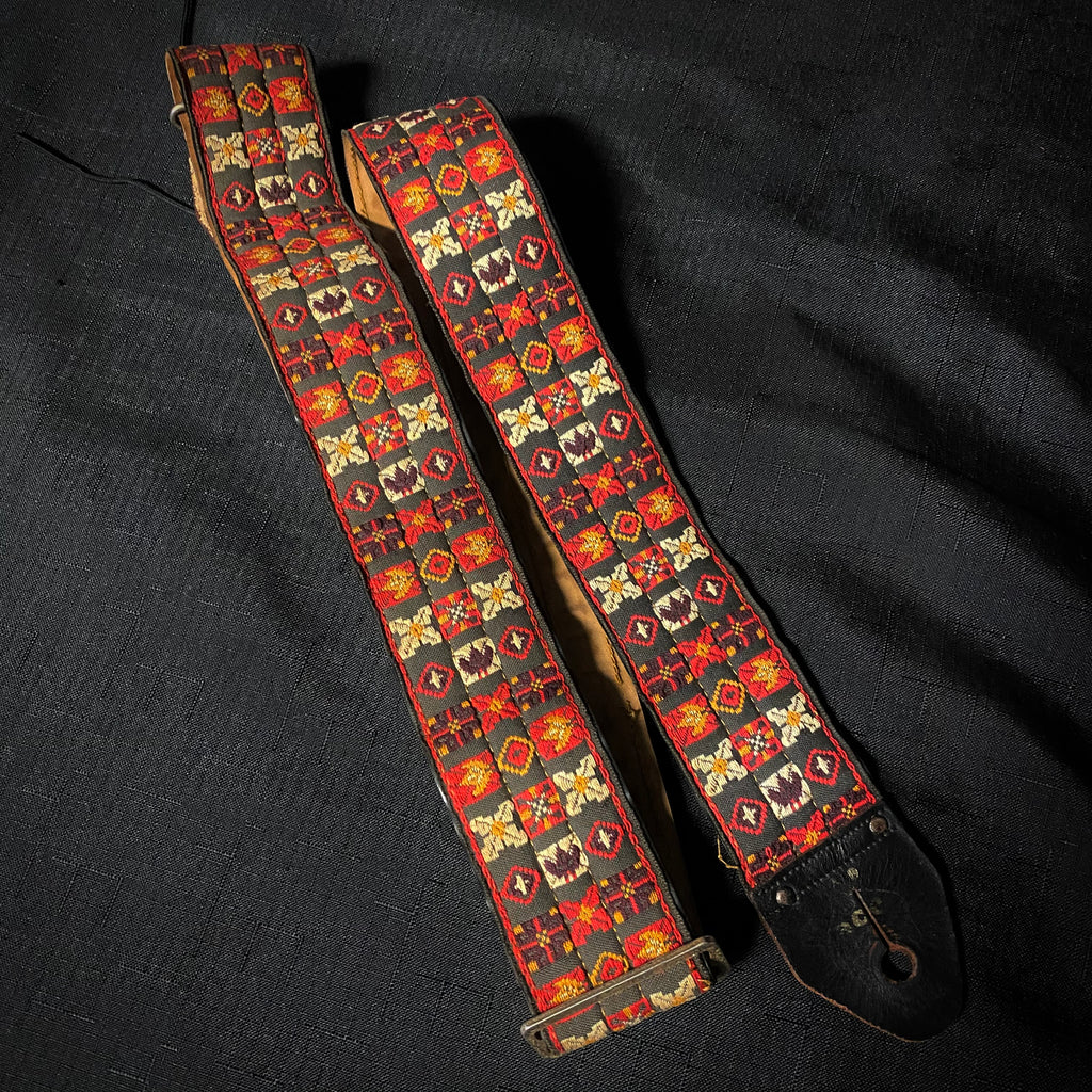 7CAD87B0-2BFA-4202-80AF-