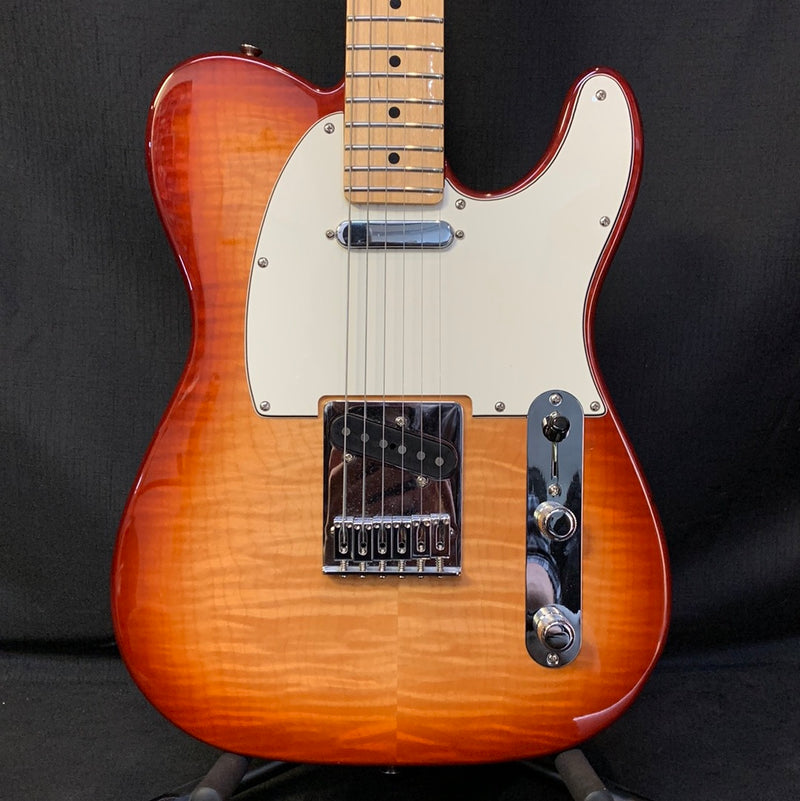Used 2022 Fender Limited Edition Player Telecaster Plus Top - Sienna Burst 090123