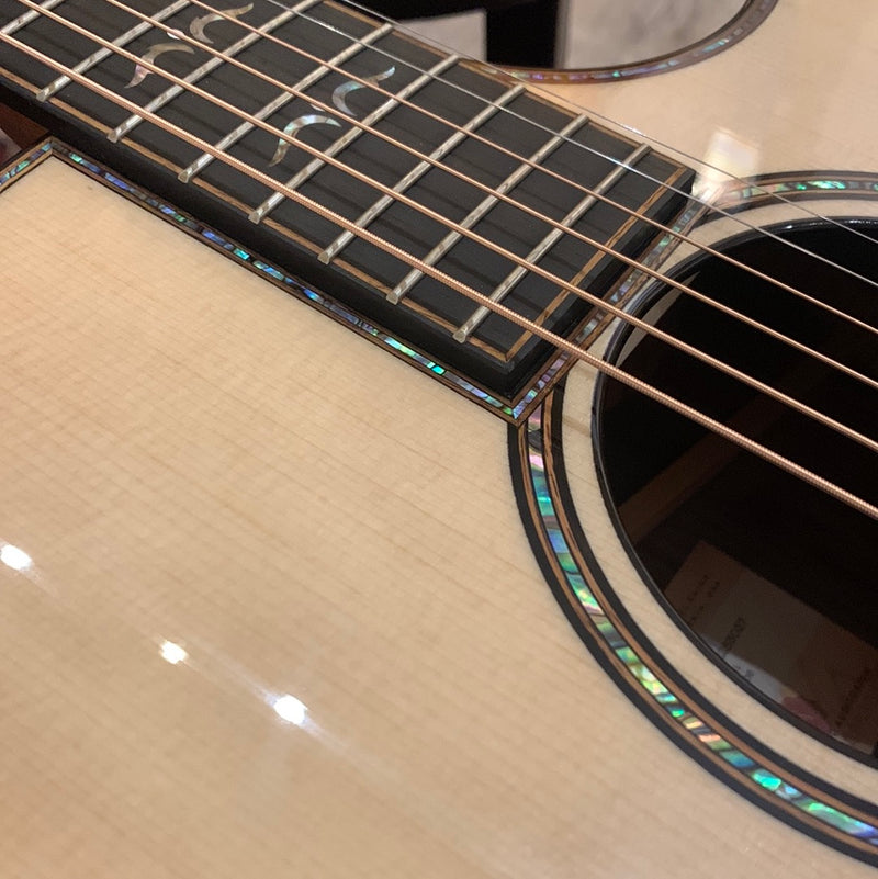 Taylor 914ce w/ Case - Rosewood