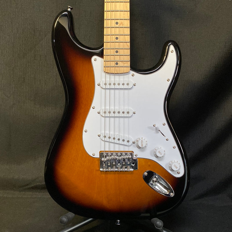 Used Squier Affinity Series Stratocaster - Sunburst 091723
