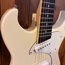 Used DiPinto Mach IV Electric Guitar w/ Gig Bag - Vintage White