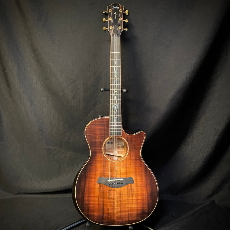 Used Taylor Builder's Edition K24ce V-Class w/ Case - Koa 082523