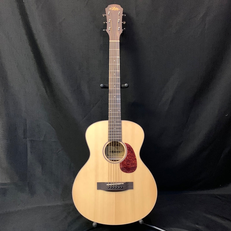 Used Aria 151 Lil' Aria Mini Acoustic Guitar w/ Bag - Matte Natural 071123