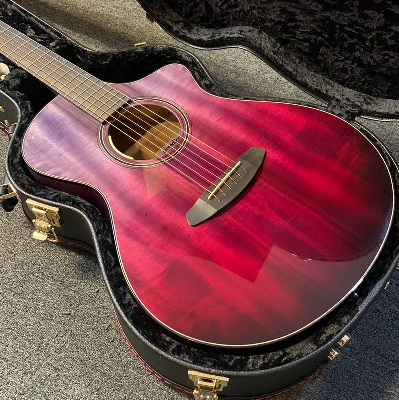 Breedlove Limited Edition Oregon Concert CE w/Case - Pinot
