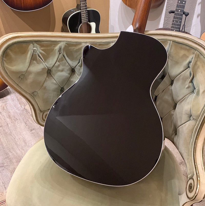 Taylor 414ce Grand Auditorium w/ Case - Tobacco Sunburst